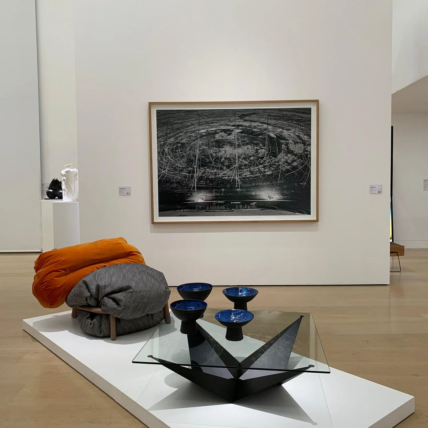 Bleus stellaires, Phillips Londres, 2019. Exposition.
